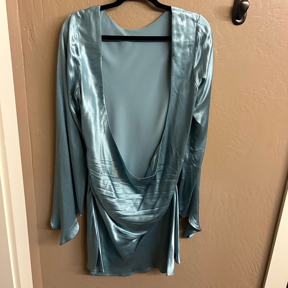 Meshki Davina Satin Long Sleeve Mini Dress - Powder Blue - Picture 4 of 8